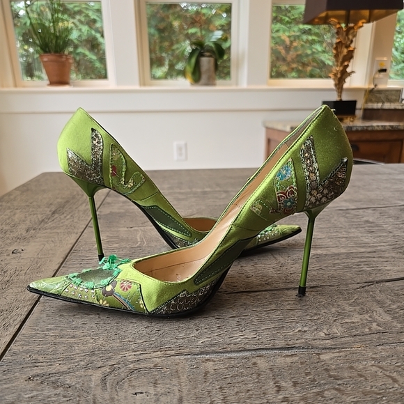 Vivien Lee Women’s Stunning Green Fabric Designer Heels Stilettos Size 38 1/2 - Picture 2 of 15